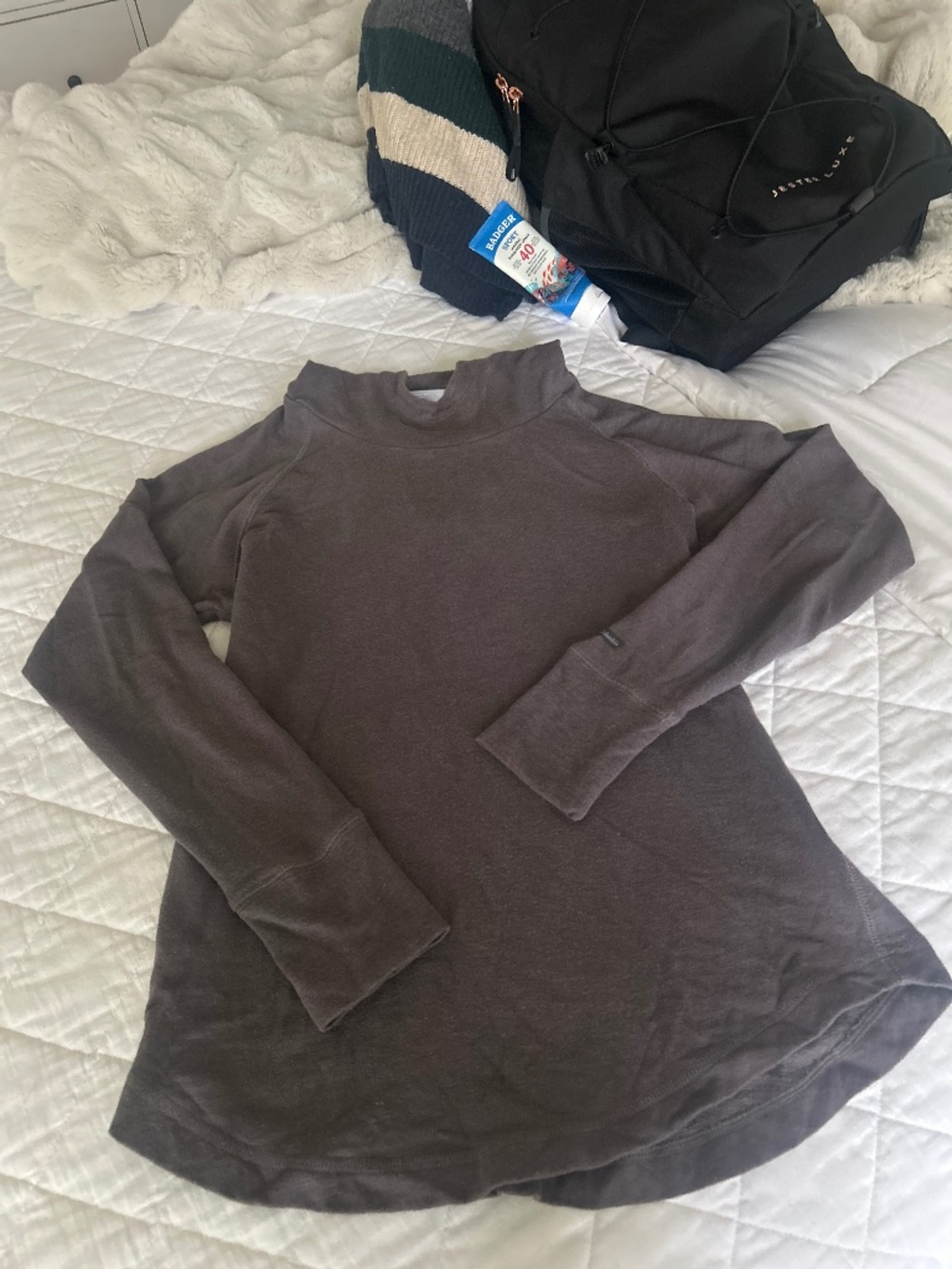 Columbia Sportswear Grey Lightweight Hiking Sweatshirt